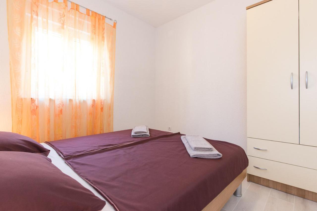 Apartment Dajana Pinezići المظهر الخارجي الصورة
